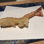 にい留 - この素材の旨味を存分に引き出す火入れと素材の味わいを一切邪魔せず、最初に歯を入れた時のみサクッとした食感を楽しませ、あとは跡形もなく消えていく…そうです！これなんです♫