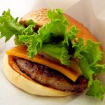 フレッシュネスバーガー - クラッシックチーズバーガー590円