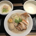 鴨出汁中華蕎麦 麺屋yoshiki - 特製蟹出汁クリーミー中華蕎麦＋蟹雑炊