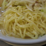 日高屋 - タンメンの麺