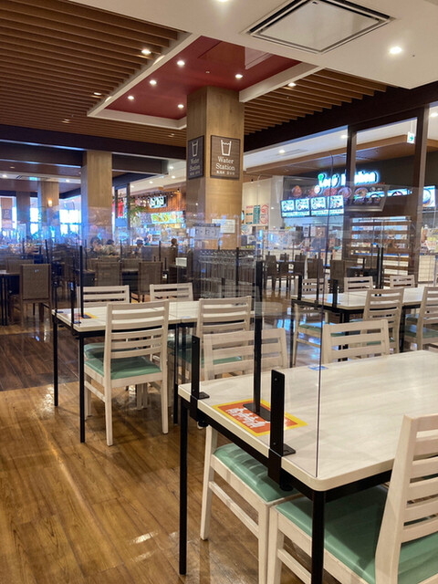 ブルー ウォーター シュリンプ イオンモール沖縄ライカム店 Blue Water Shrimp 北中城村 ハワイ料理 食べログ