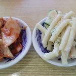 大阪ふくちぁんラーメン - キムチ、マカロニサラダ等は無料