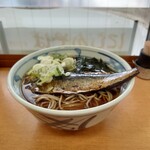 加賀 - にしんそば、620円。