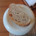 Crane - あずき入り自家製パン