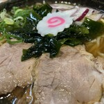 布施 細見商店 - 焼きあごだし醤油冷やしラーメン（大盛）（￥950）