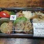 RF-1 - 鶏ごぼうご飯の小箱お弁当