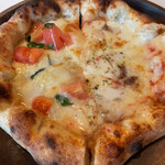 チイナ邸 窯焼きピザ＆生パスタ＆大衆イタリア料理のダイニングバー 岸和田・和泉 - 