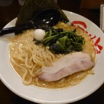 横浜家系ラーメン 吟家 - 