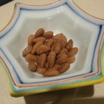 御田町 桃の木 - 揚げ松の実