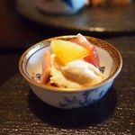 そば茶寮 澤正 - 柿　アーモンド　ベーコンの白和え