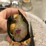 ピアット ディ テアトロ ヒビ - 渡り蟹とボタン海老と雲丹とキャビアをチョイして海苔巻きにしたら、和ティストでカッペリーニぽく無いけどうまいっ！