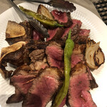 ピアット ディ テアトロ ヒビ - 鉄板と炭火で素晴らしい焼き上がりに