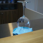 ラトリエ ドゥ ノノ - 伏せられたグラスからスタート