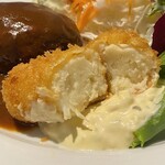 洋食 スギウラ - カニクリームコロッケ