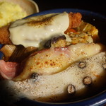 アジアンスープカリー べす - 豚煮＋フィッシュフライ＋ベコもチーズ