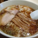 笹塚 大勝軒 - 中華麺（小）とワンタン