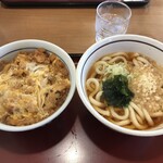 山田うどん食堂 - 料理
