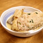 外呑・立呑・座呑処 新橋へそ - とんこつおでん（ギョーザ串）