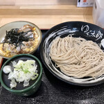 ゆで太郎 - 日替りのカツ丼