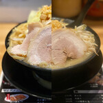 家系ラーメン 頂喜家 - 二郎と小次郎を並べてみました