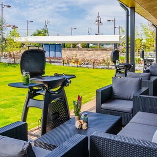 ガーデンテラスで、海を感じながらBBQ