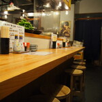 大旦那 - 店内（カウンター席）