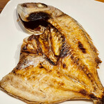 カネヒデ小林商店 - 焼いてもこの大きさ　全部食べるのが大変ですけど美味しいからガンガン食べちゃう