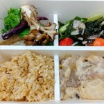 パリヤ - DELI BOX(弁当) 1,242円 ♪