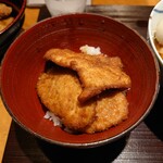 麺 みつヰ - 自家製ソースのカツ丼（400円）