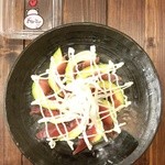 Norukasoruka - マグロとアボガドのカルパッチョ。上品なお味で¥750