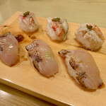 幸寿し - 地物主体のおまかせ寿し
      のどぐろ、毛蟹