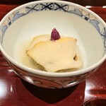 銀座 しのはら - 鮑の蒸寿司