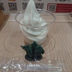 かぐや姫 - ソフトクリーム　バニラ380円