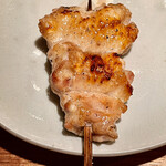 オオクサ - 丹波黒鷄の首肉　せせりじゃなくて首の周りの肉を丸ごと切り出してあります