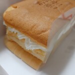 台湾カステラ 米米 - 台湾カステラプレーン生クリームサンド1,030円