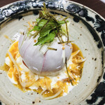 旬魚 たつみ - 大原トマトのチーズサラダ