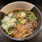 そば処 弁菜亭 - 山菜そば　460円