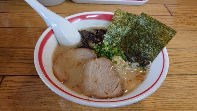 光 Menji ヒカルメンジ 伊勢崎 ラーメン 食べログ