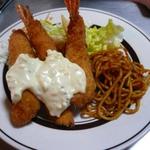 洋食の店 南海 - 海老フライ