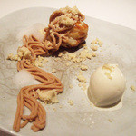 フロリレージュ - 栗のモンブラン ショコラブランのアイスクリーム添え