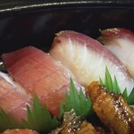 回転寿司すノ家 - まぐろ，ハマチ