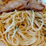 Shizuoka Abura Soba Hompo - イッキに混ぜます