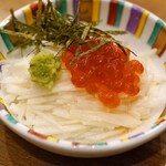 鶴亀八番 - 長芋そうめんイクラかけ