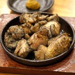 Turukame Hachiban - 鶏の炭火ゴロ焼き　柚子胡椒