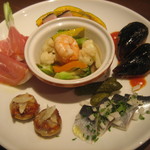 タイーム - ２０１２・１１月　前菜盛り合わせ