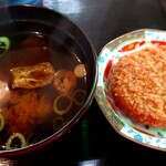 Yakisobaya Kou - ランチのメンチカツ、味噌汁