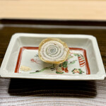 片折 - 太刀魚大葉巻かわり揚げ、昆布塩