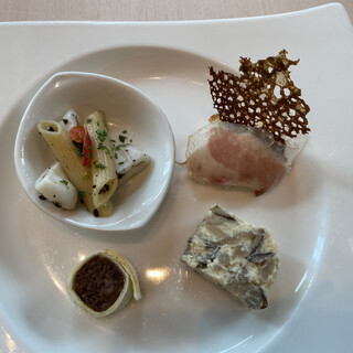 オシャレな空間 海浜幕張駅でランチに使えるお店 ランキング 食べログ