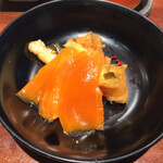 銀座かつかみ - 生姜の味噌漬けと割り干し大根の漬物
