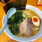 横浜 大口家 ラーメン - 醤油ラーメン+ほうれん草